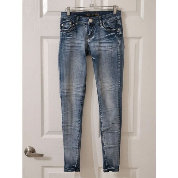 FREE CULTURE Blue Washed Y2K Women’s Junior’s Low Rise Skinny Denim Jeans Size 3 - Picture 4 of 16
